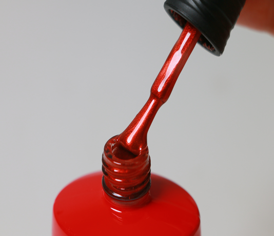gel nail polish manicure