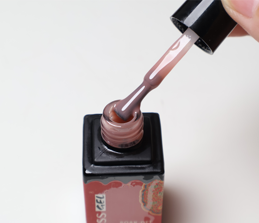 gel nail varnish remover