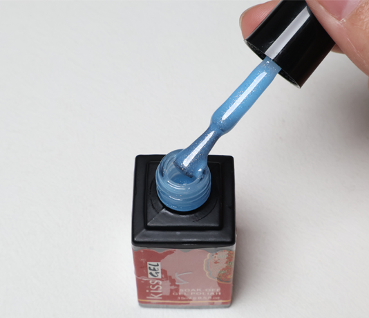 gel polish over dip powder