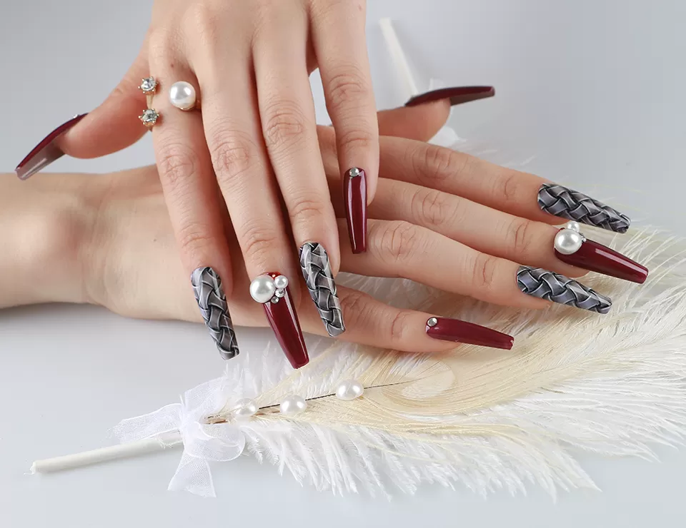 Application Process and Curing Performance of Gel Nail Polish