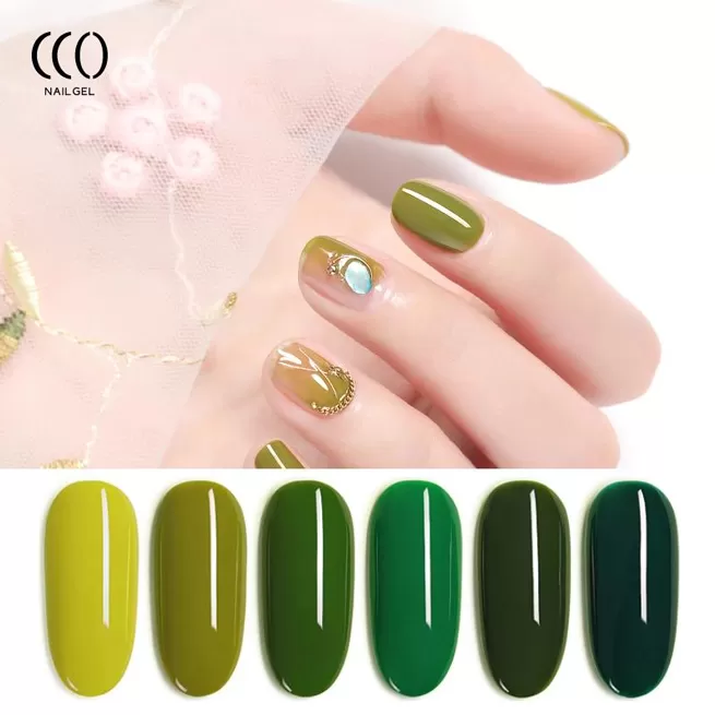 Difference Between UV Gel and Gel Nail Polish?