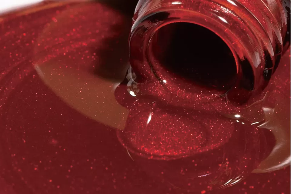 Fiery Red Cat Eye Gel